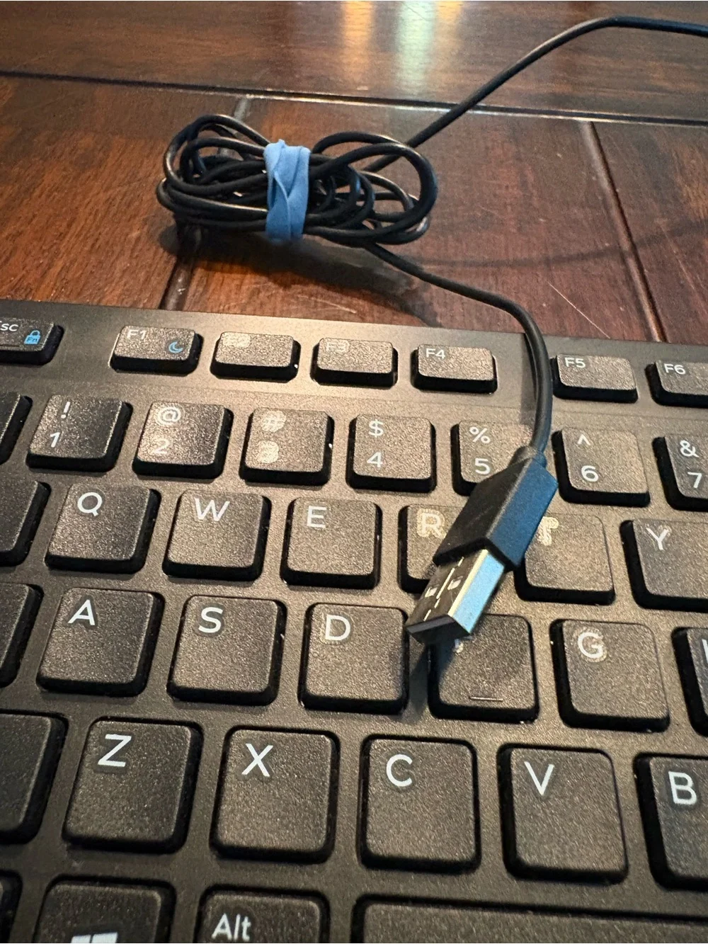 Dell qwerty letter